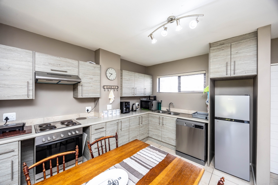 2 Bedroom Property for Sale in Nahoon Valley Park Eastern Cape